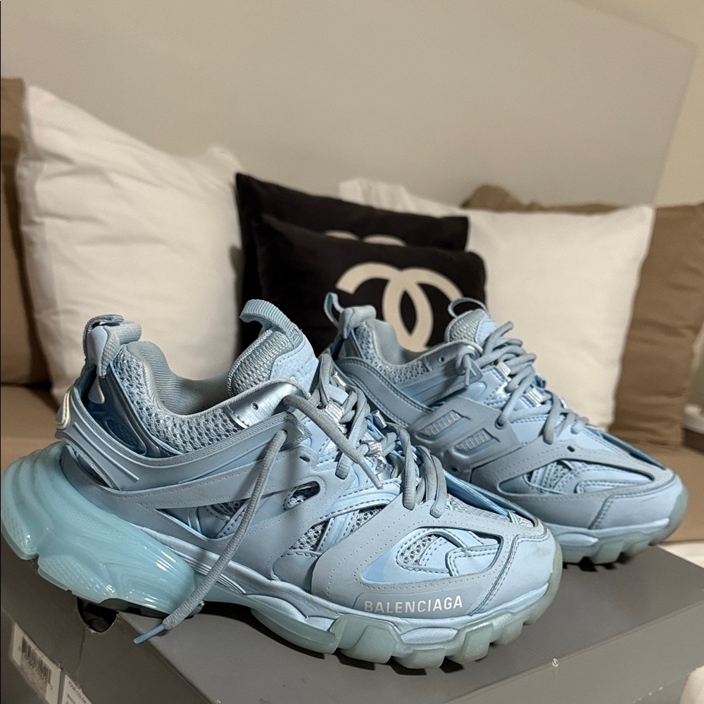 Balenciaga Women's Light Blue Sneakers
